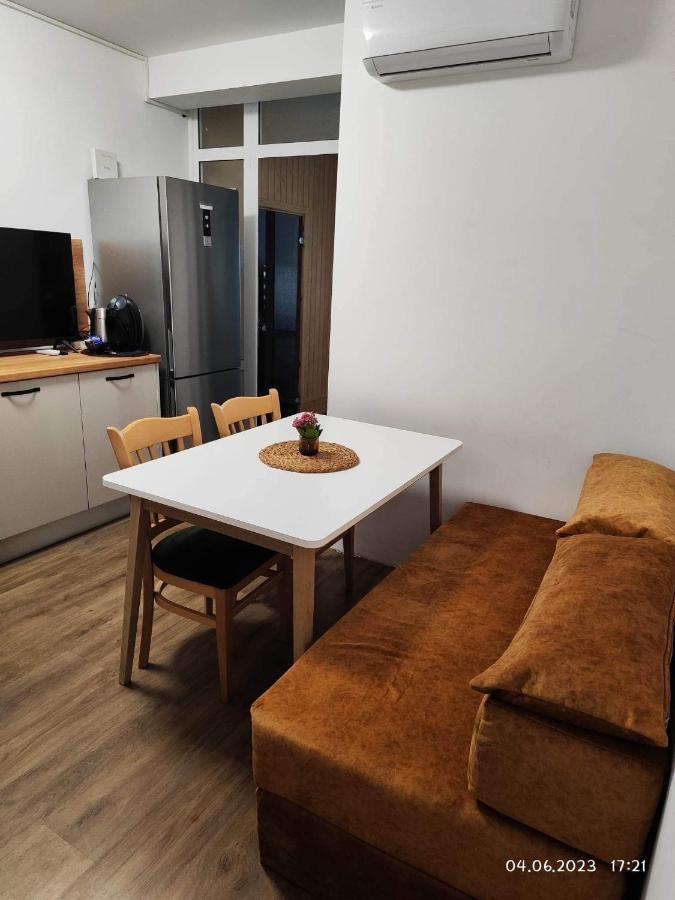 Dety'S Apartment ブルガス エクステリア 写真